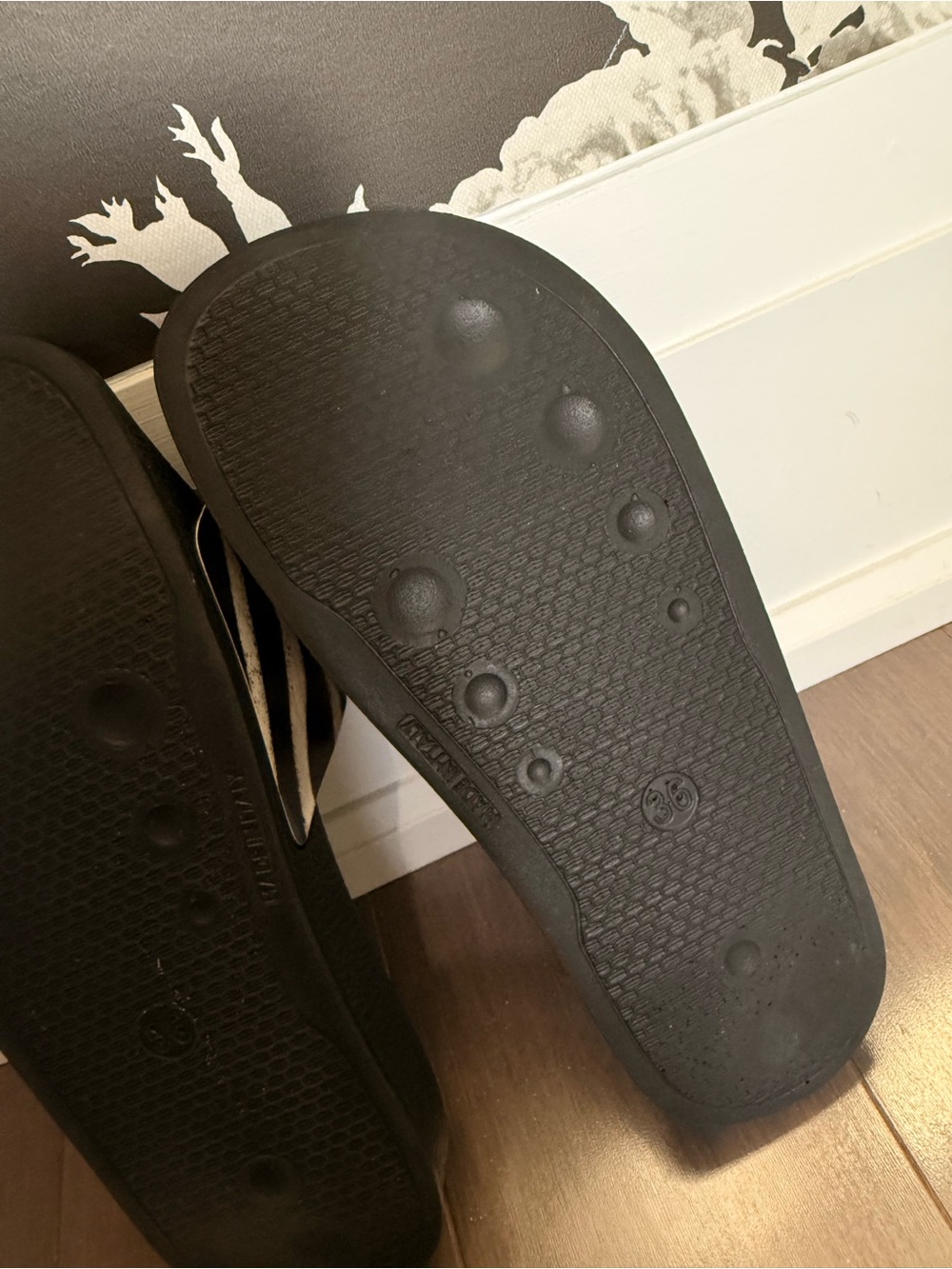 Off-White Sandals - Picture 4 of 4